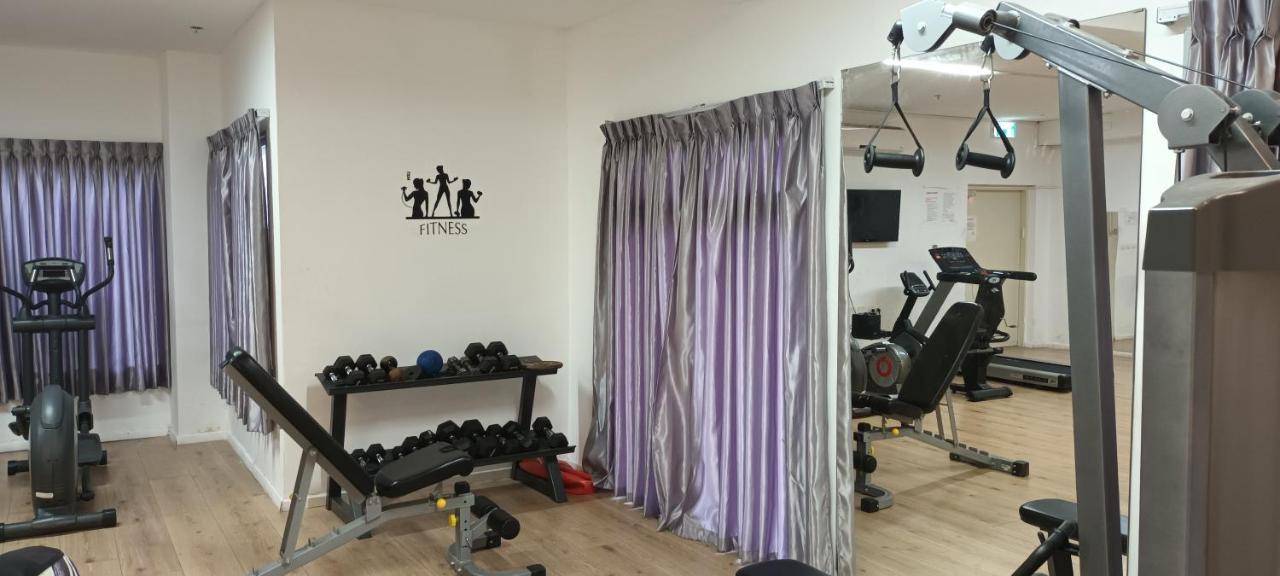 Beach Suite Israel- Private Jacuzzi Garden Suite & Gym, 3 Min Walk To Beach ביץ סוייט ישראל- ג'קוזי פרטי בגינה 3 דקות הליכה לים וחדר כושר Ascalón Exterior foto